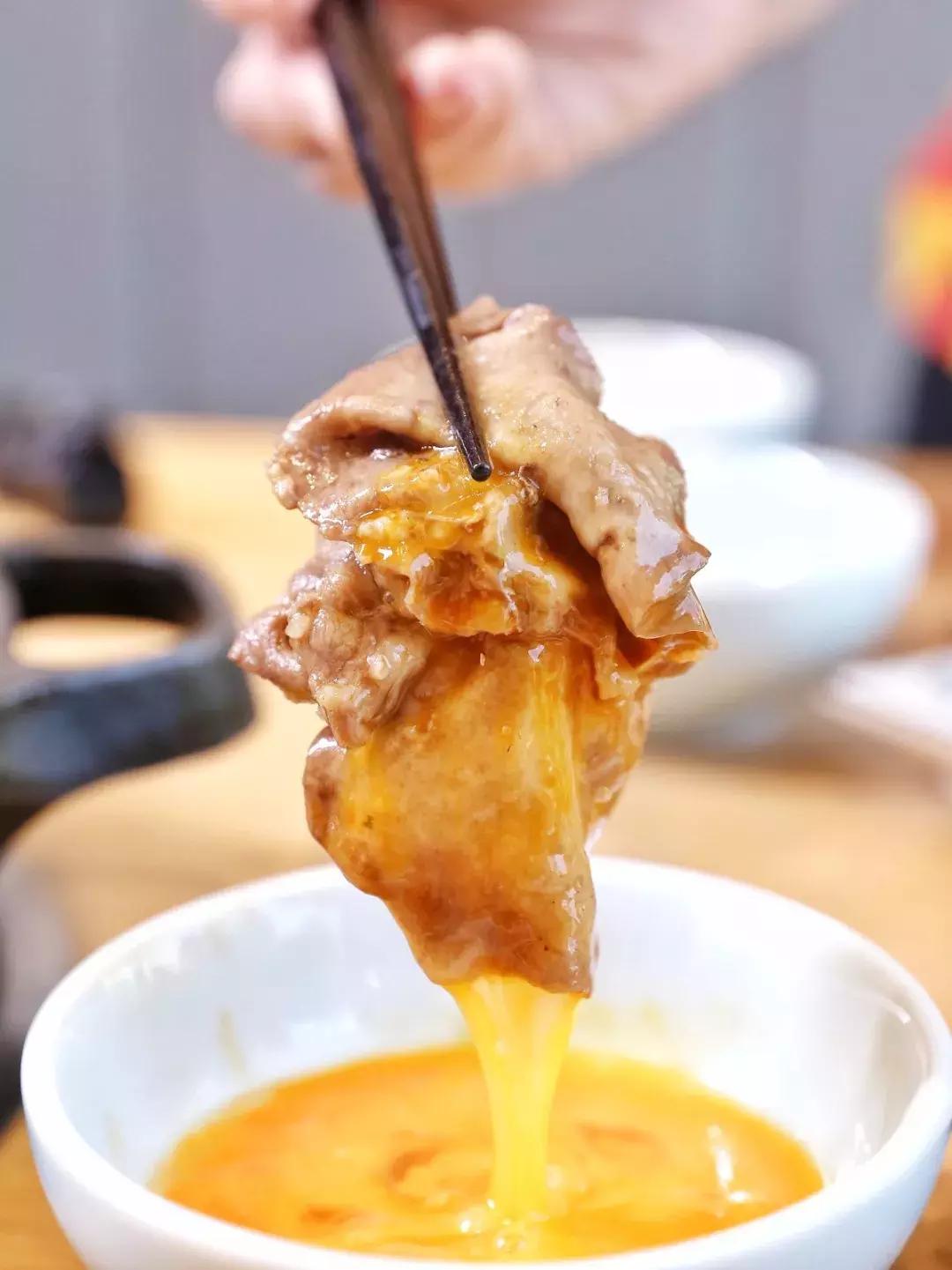 给自助餐老板上一课抖音,吃自助给老板上一课抖音