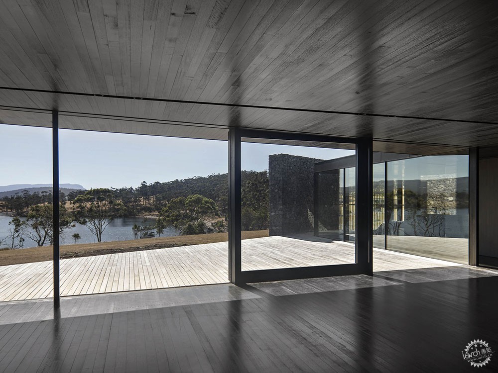 客厅石墙景观,房间景观石墙