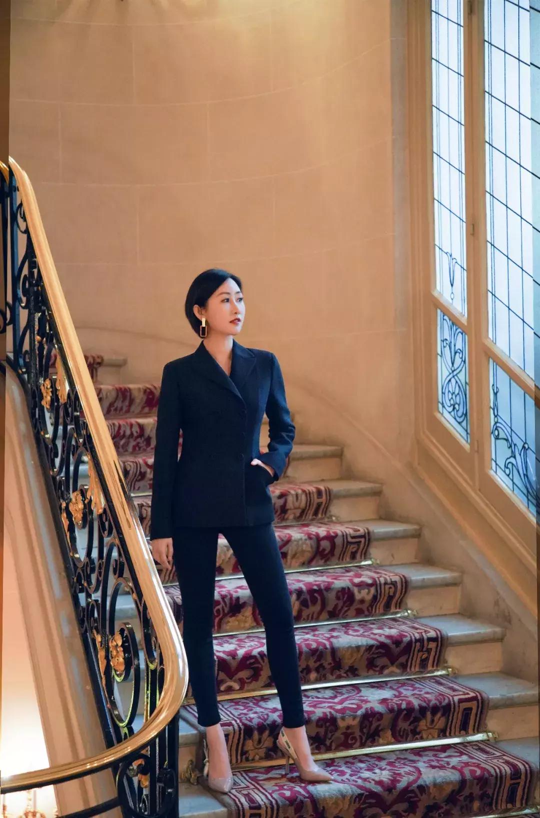 今年夏天这么穿立刻显瘦20斤,130斤穿什么样的外套显瘦