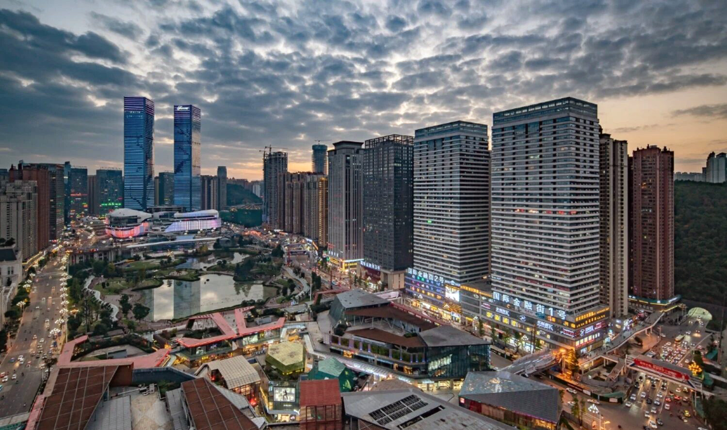 商铺只有40年怎么做到一铺养三代,一铺养三代商铺变伤铺