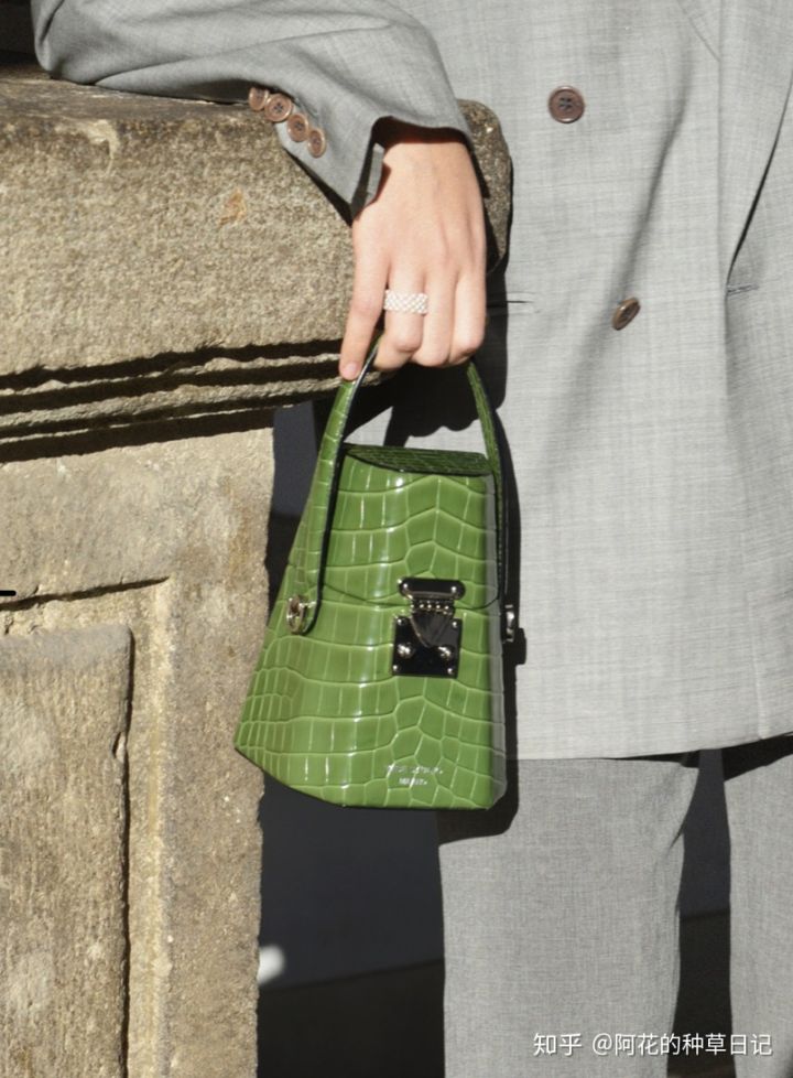 lv香奈儿包包必买经典款,lv香奈儿gucci千元捡漏低至2折