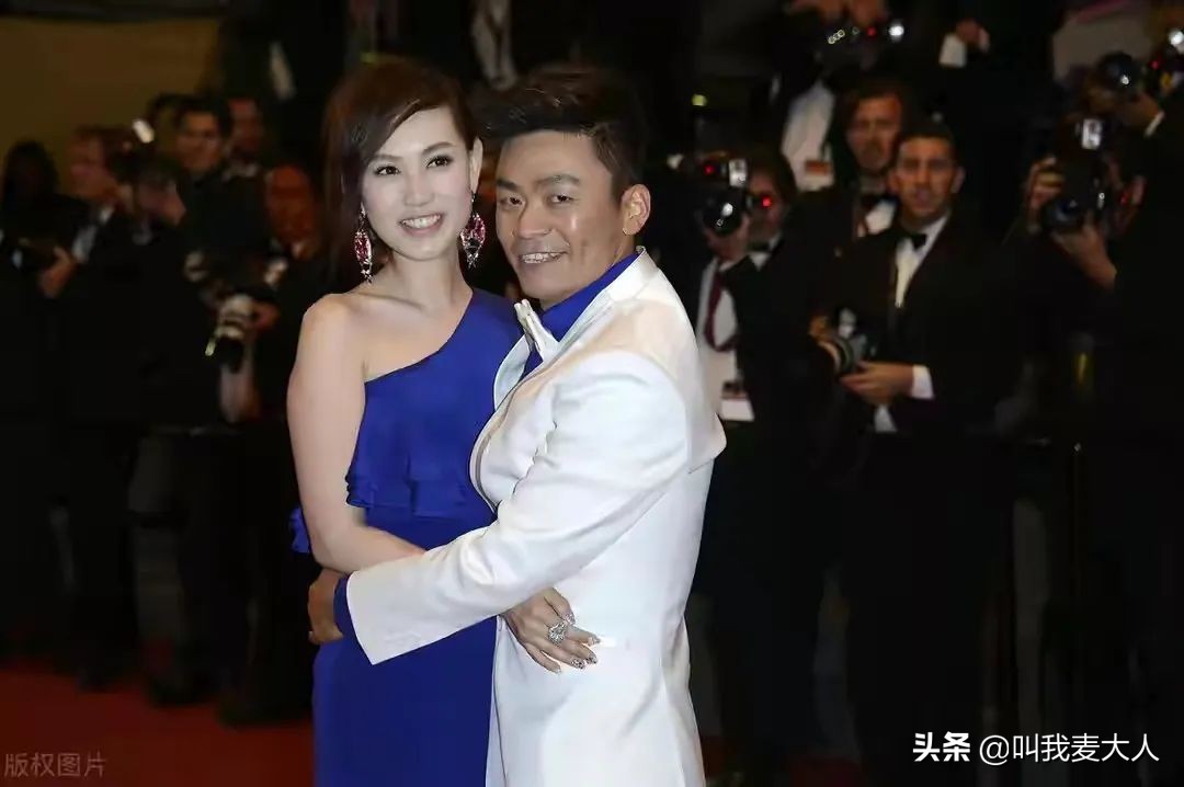 翻版马蓉王宝强,王宝强离婚后带女儿生活