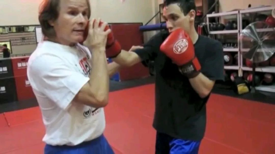 香港十大武打明星李小龙,香港武打明星成龙李连杰甄子丹