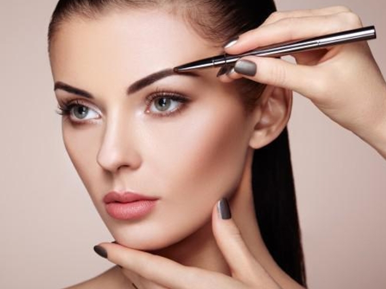 为什么一般不建议做纹眉,为什么不建议女士纹眉