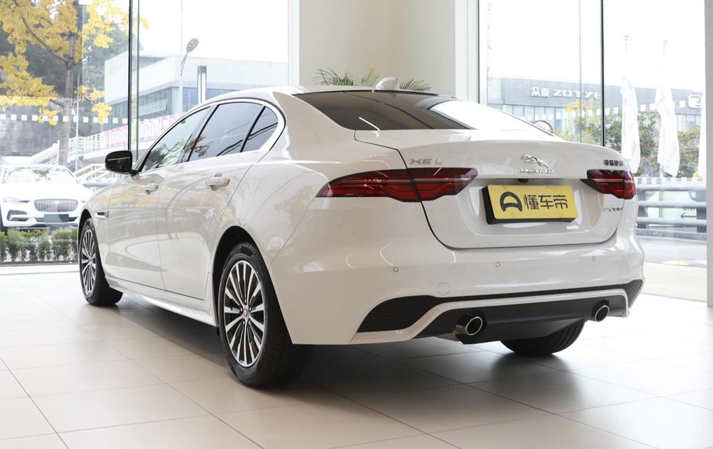 捷豹xel前脸发光小豹子,捷豹2019款xel所有功能介绍