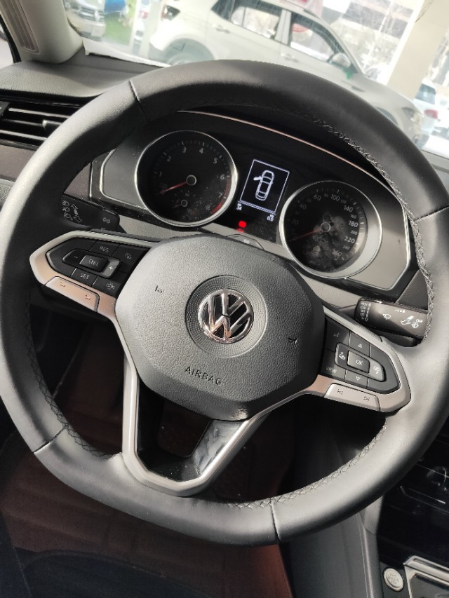 更换宝来车钥匙电池,迈腾车钥匙原装电池