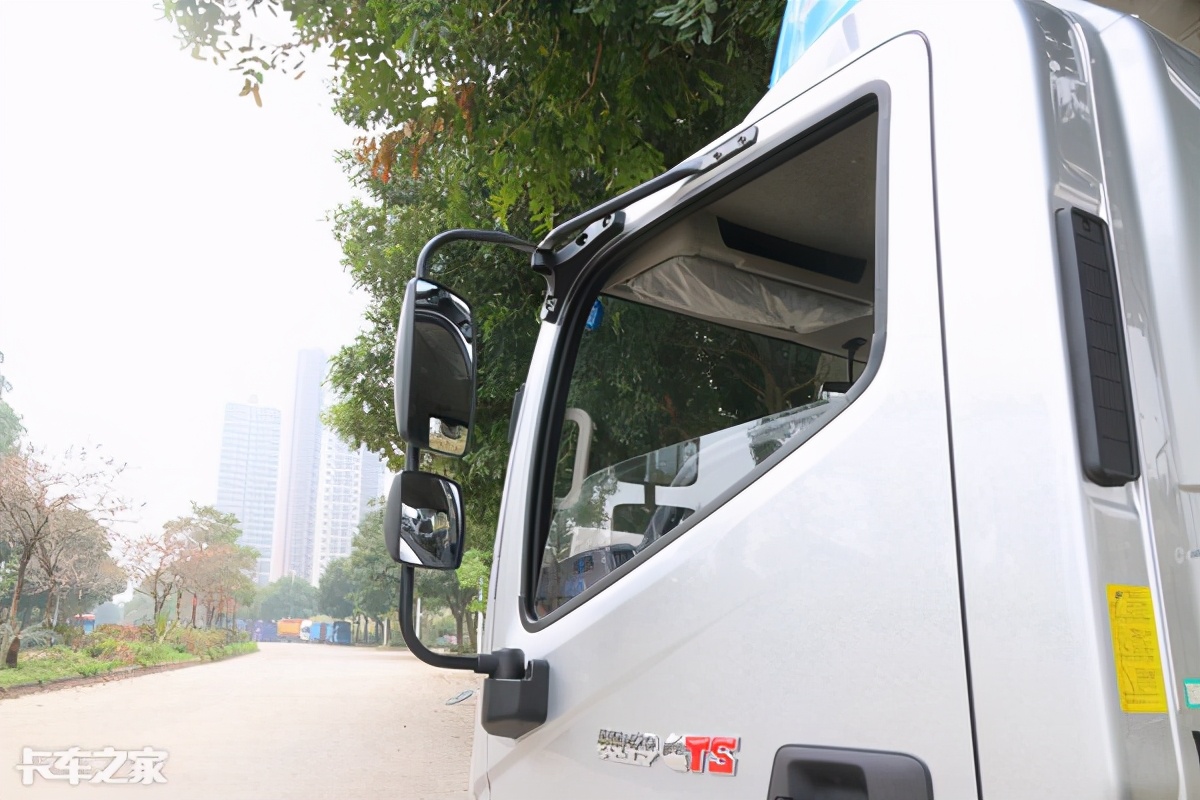 福田奥铃cts国六单排底盘轻卡价格,福建福田奥铃cts轻卡4.2高栏