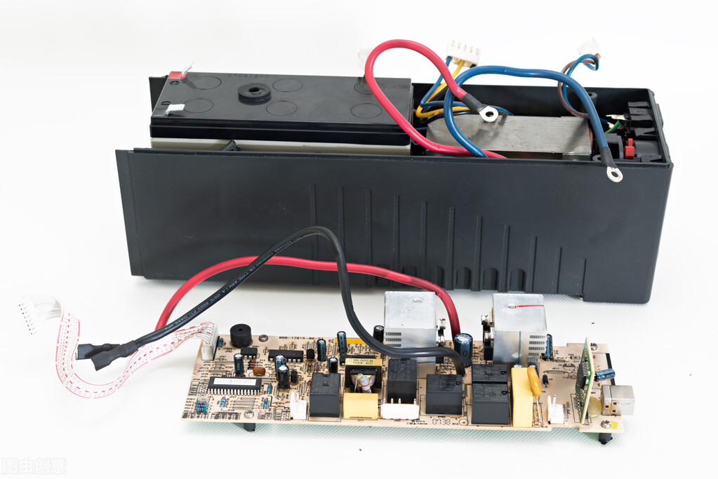 ups后备时间和实际使用时间不一样,ups电源备电时间一般多久