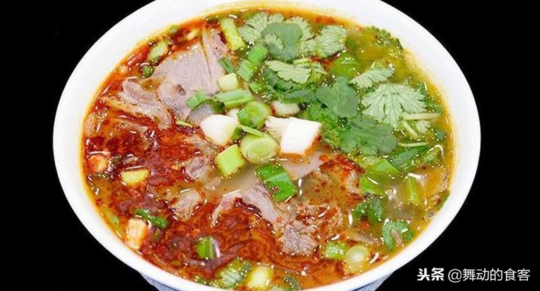 乐山苏稽古镇跷脚牛肉的来历,乐山苏稽当地人吃的跷脚牛肉