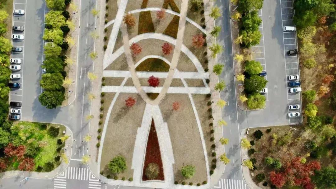 辽宁省高校(三十二)大连外国语大学