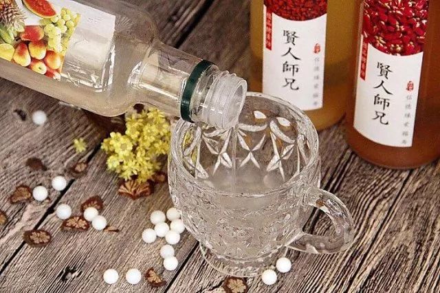 喝过真正的好水吗？喝酵素，首先就意味着喝好水