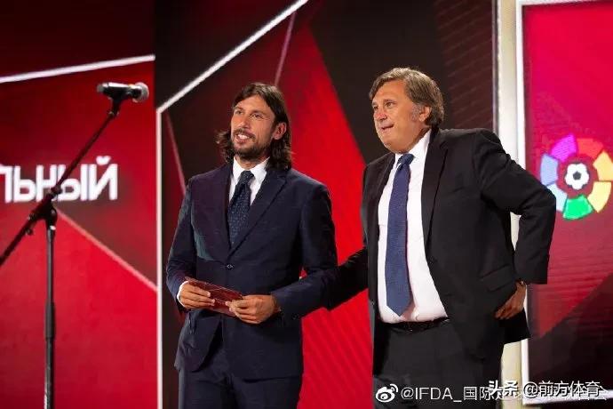 足坛哪个奖杯最有含金量,足坛十大巨星颁奖