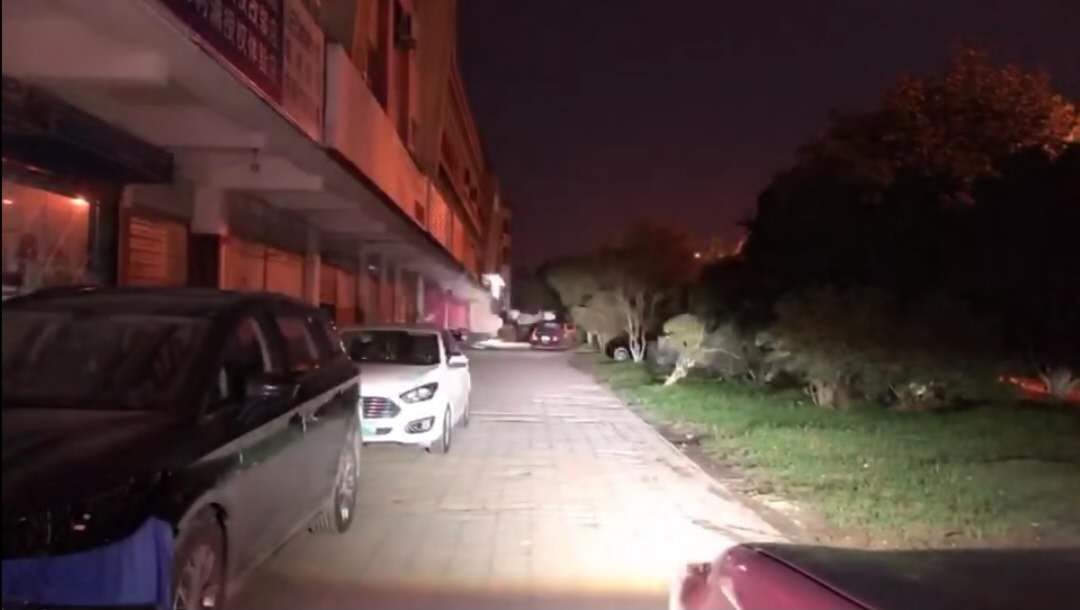 丰田普拉多改led透镜需要解码么,丰田普拉多led透镜大灯改装教程