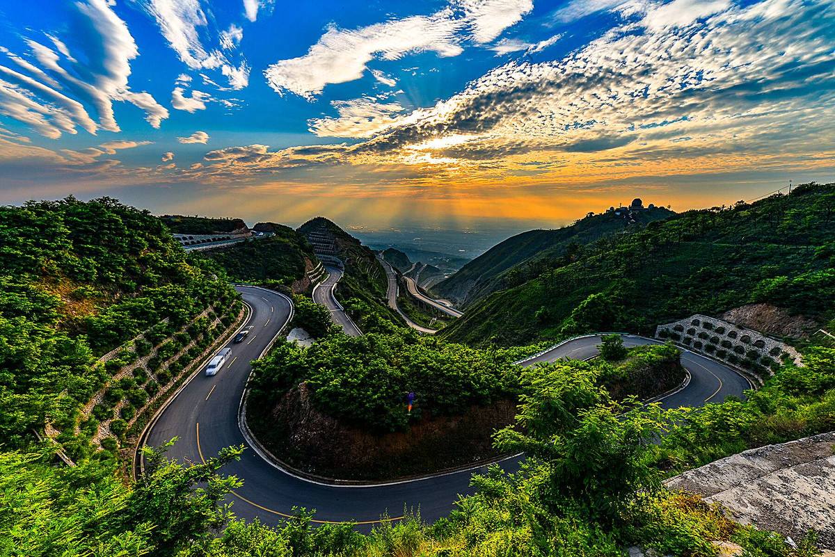 烽火戏诸侯哪路诸侯,自古以来烽火戏诸侯