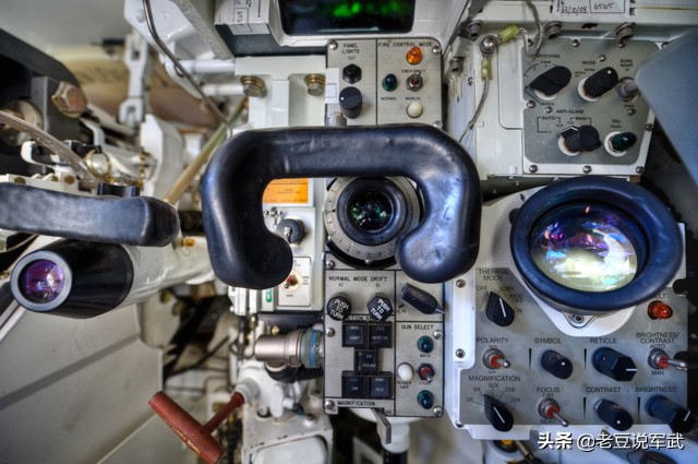 战争模拟99式坦克vs97式坦克,99式主战坦克有什么型号