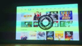 坚果j10投影仪可以看直播,坚果j10智能投影仪家用推荐