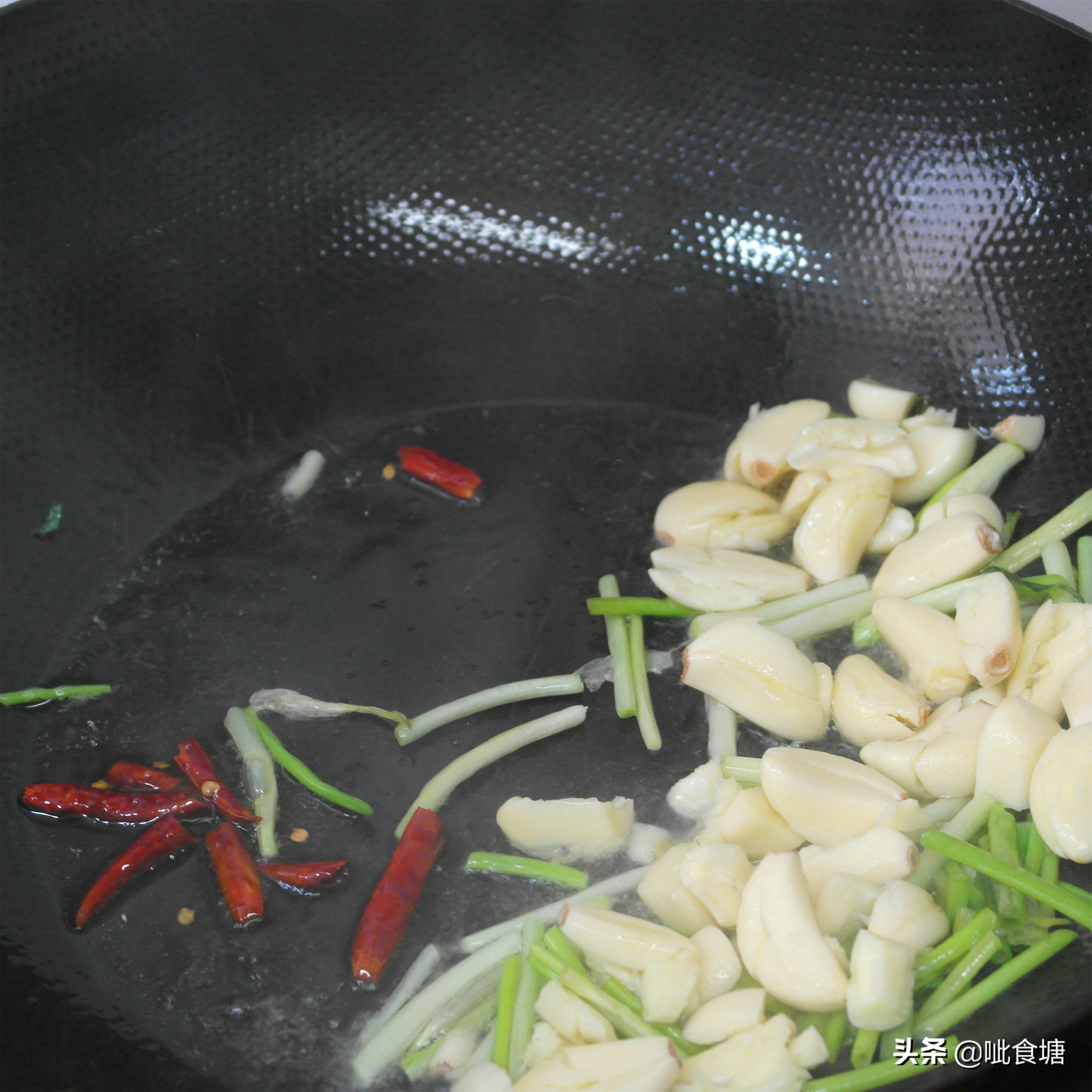 黑鱼最好吃的做法家常,黑鱼怎么做才不会又腥又臭呢