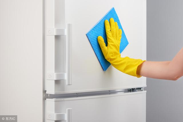 现在冰箱功能越来越多,冰箱选什么样的门最实用实测