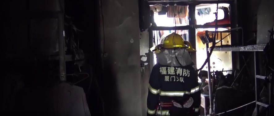 厦门一学校火灾,厦门一厂房突发大火消防前往救援