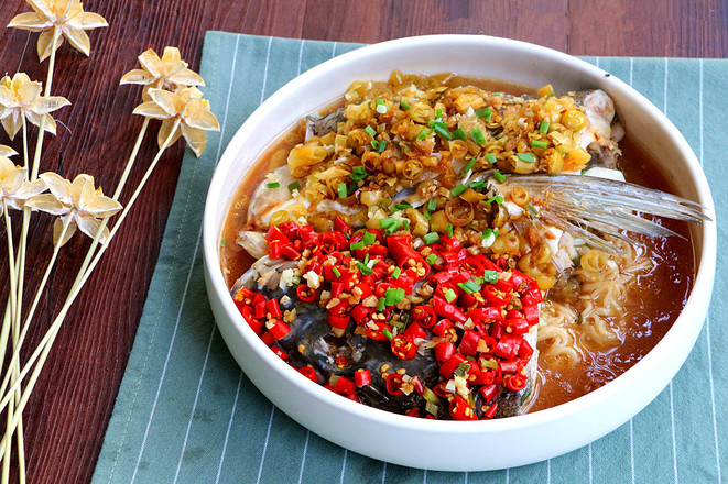 终于找到了剁椒鱼头最正宗的做法,剁椒鱼头最好吃的做法小视频