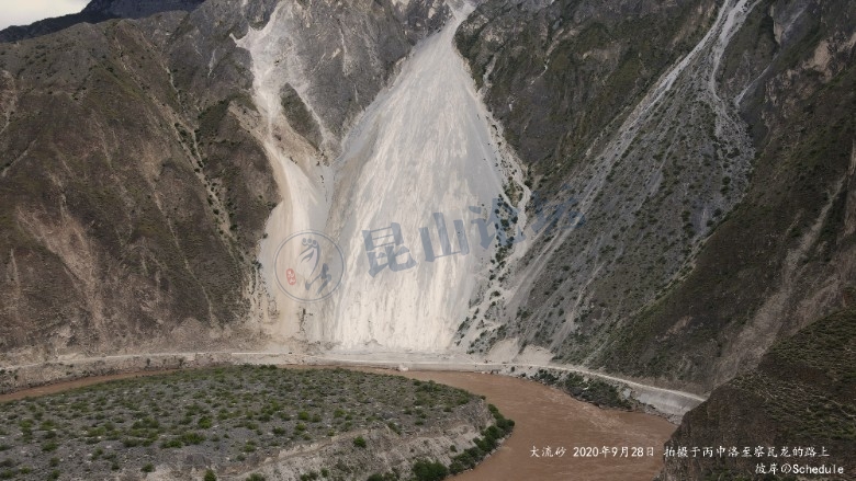 一个人的进藏之旅,一个人一台车旅游的视频