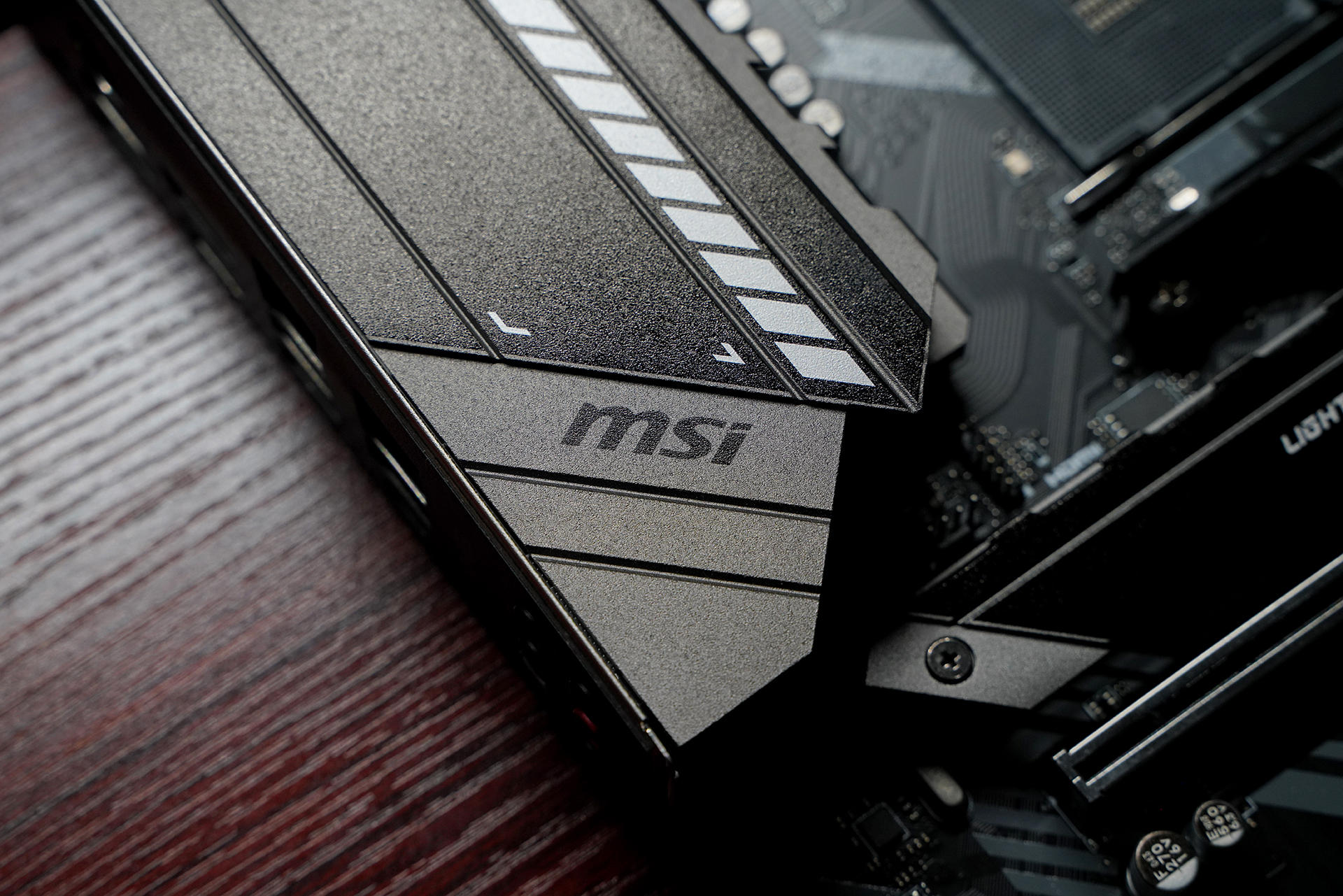 pcie4.0512固态硬盘推荐,pcie4.0300左右固态硬盘推荐