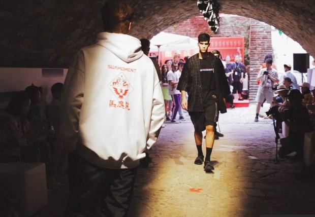 天猫618期间天猫带着回力等国货上了佛罗伦萨男装展