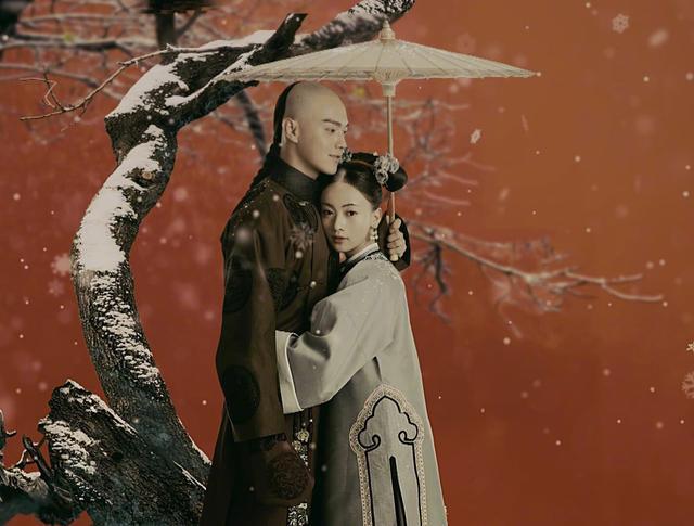 她是嘉庆帝生母，第一次被乾隆强幸时，为何乾隆激动不已？