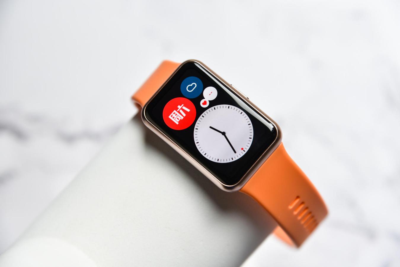 华为watchfitnew和华为手环6pro,华为watchfitnew评测活力和雅致