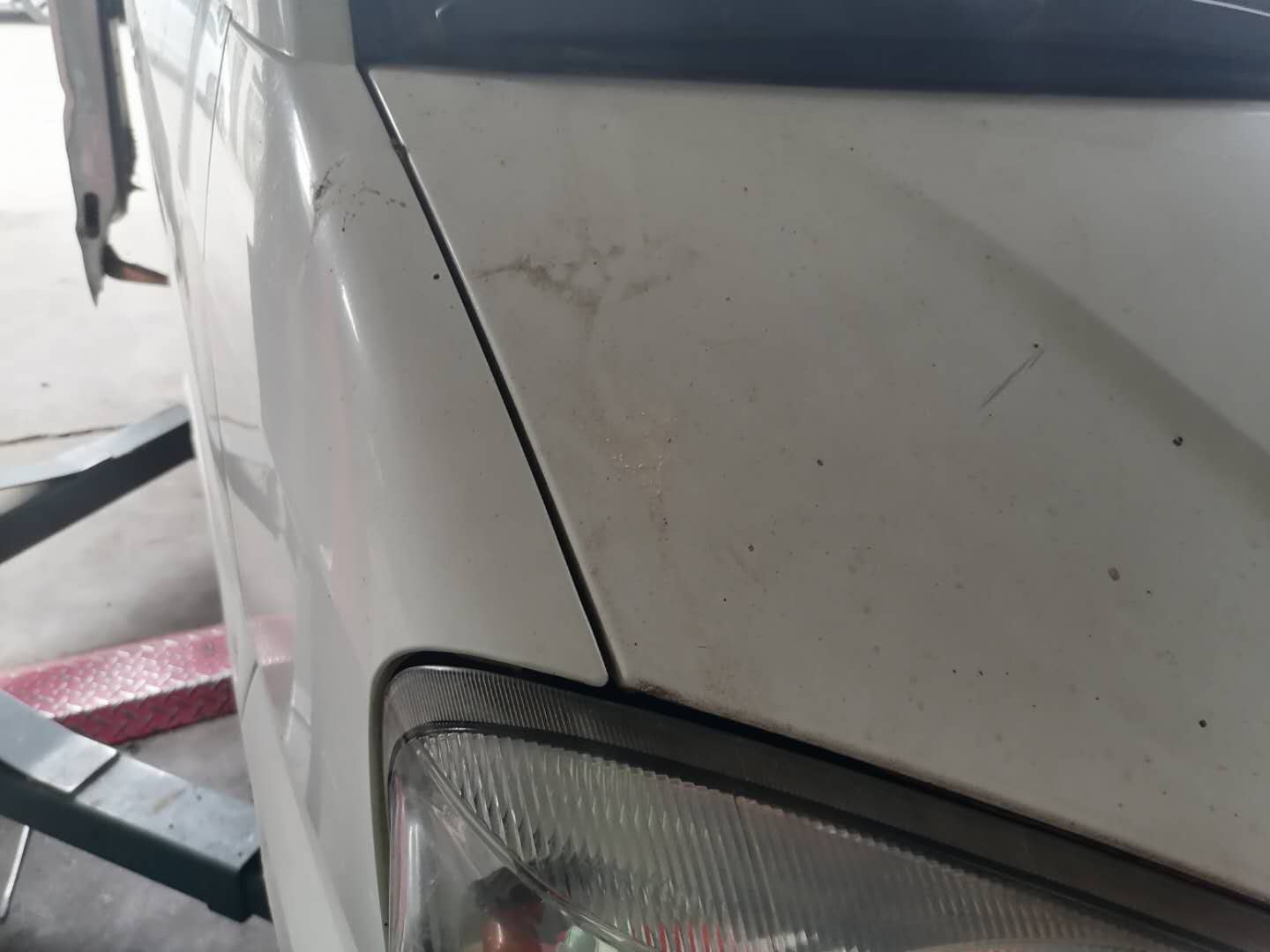 凸轮轴瓦盖不上油,凸轮轴瓦盖上紧转不动