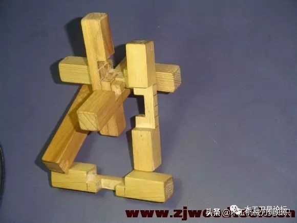 鲁班锁六柱印教程,鲁班锁四根怎么拼