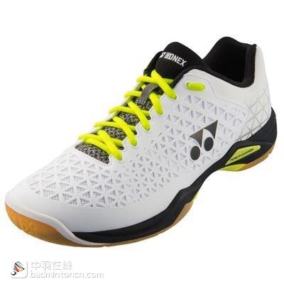 装备常识,网球鞋和羽毛球鞋的区别