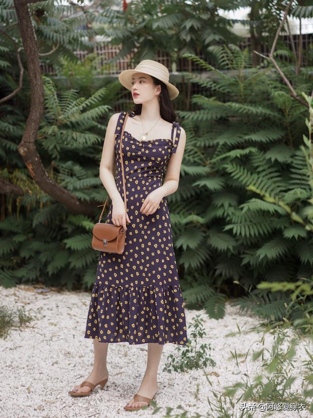 为什么你穿碎花裙不高级,为什么碎花裙怎么穿都不高级