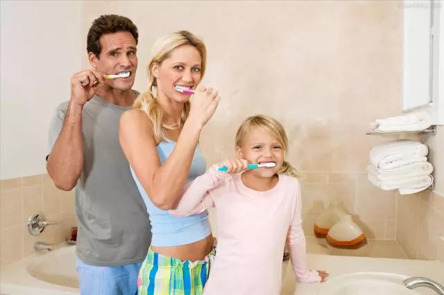 牙缝大漏财是什么原理,牙缝漏财有什么讲究