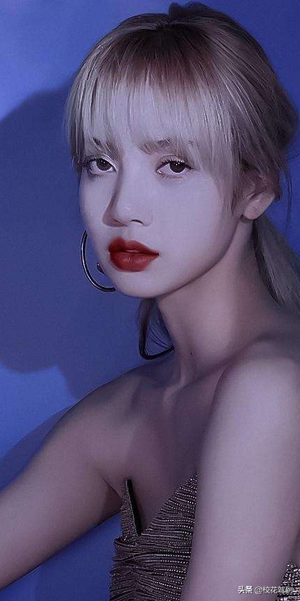 lisa长腿搭配,lisa长腿热搜