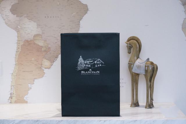 劳力士潜水表宝珀 (劳力士潜航者和宝珀五十噚哪个好)