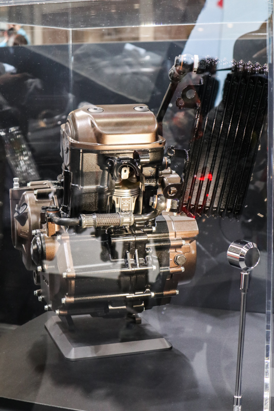 摩托水冷和风冷油冷哪个好,三轮摩托车是水冷好还是油冷好