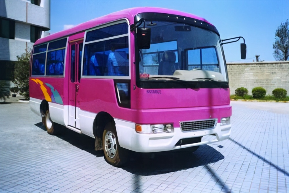 同名不同命，贵州万达汽车盲目自信以致输掉家底*身卖**奇瑞还债