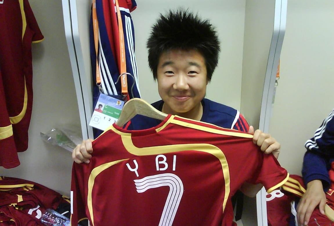 中国女排、中国女篮、中国女足,这12位“国家队女神”都毕业于这所985,包括郎平!