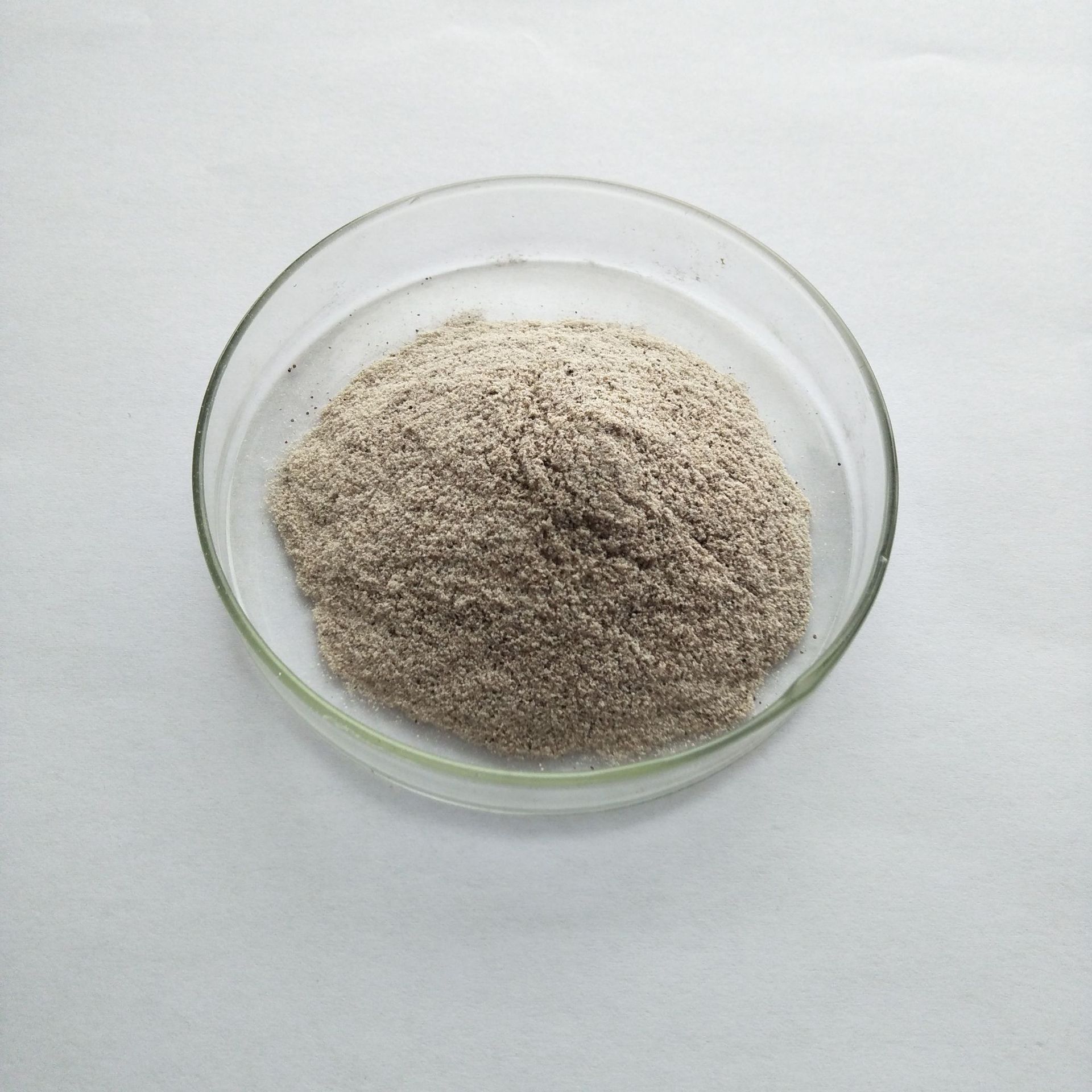 水蛭不小心放到酒精里面就怎么样,水蛭不小心吃进肚