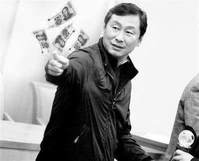 史话中超：京鄂的伤孰之过？名将被喷球霸一人仍在蹲号子