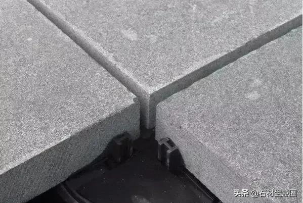 过门石材返碱最快处理方法,室外地板石材返碱处理方法