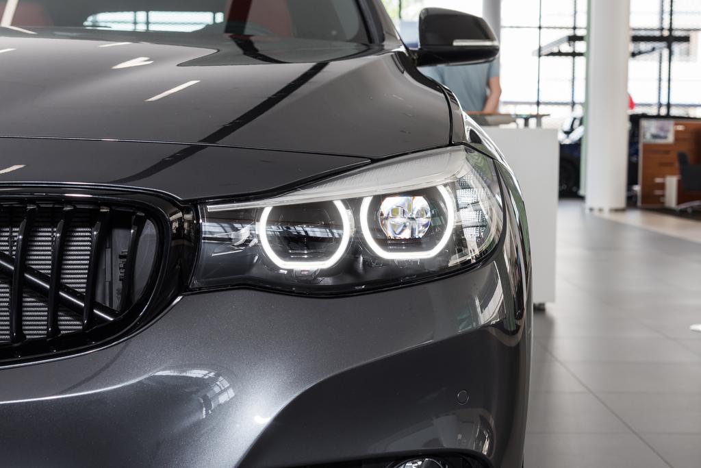 宝马3系gt真实油耗,17款宝马3系gt百公里加速