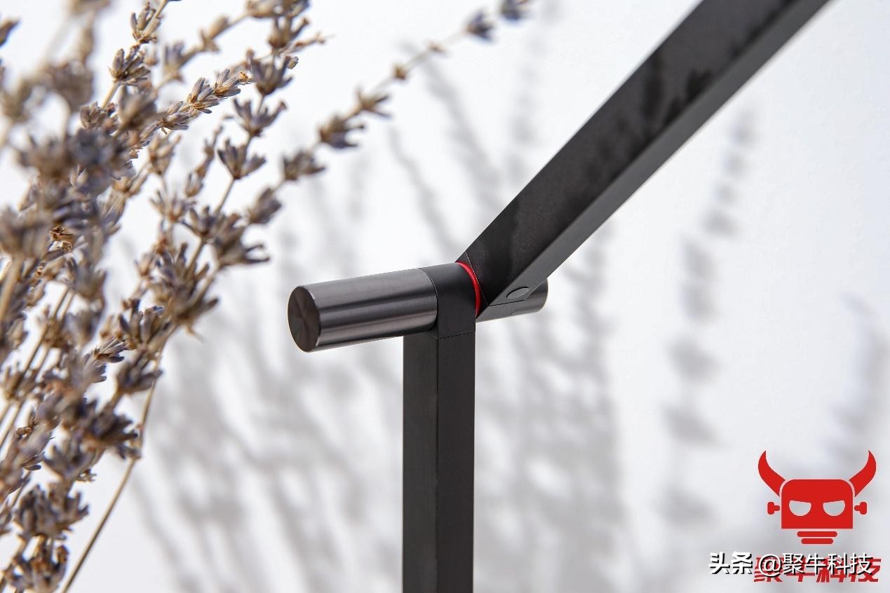 thinkplus台灯,thinkplus自然光谱台灯