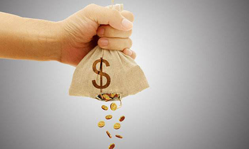 信义集团曾声称永不倒闭，最终却陷债务泥潭，被逼无奈申请破产