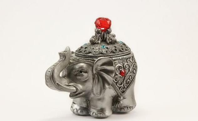 泰国值得带的伴手礼,泰国旅游十大必买伴手礼