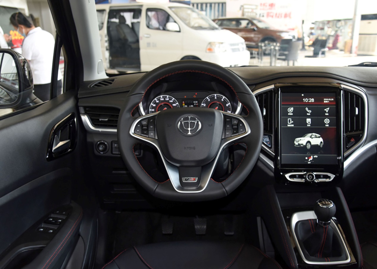 中华v3全部费用,中华v3跑了6万公里还值得买吗