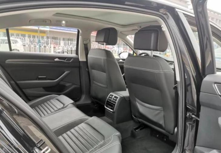 迈腾试驾视频330豪华版,迈腾试驾真实感受