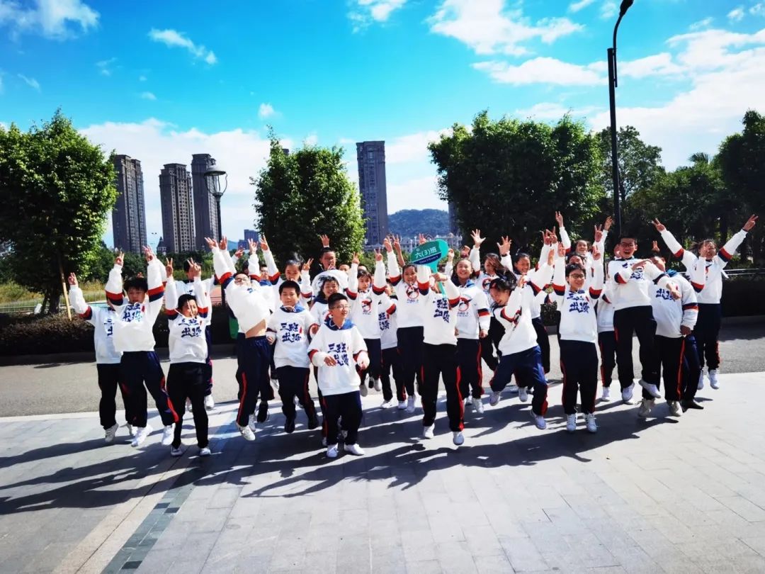 精彩难忘，未来可期，向着阳光奔跑吧！福清文光学校小学部第七届田径运动会闭幕式