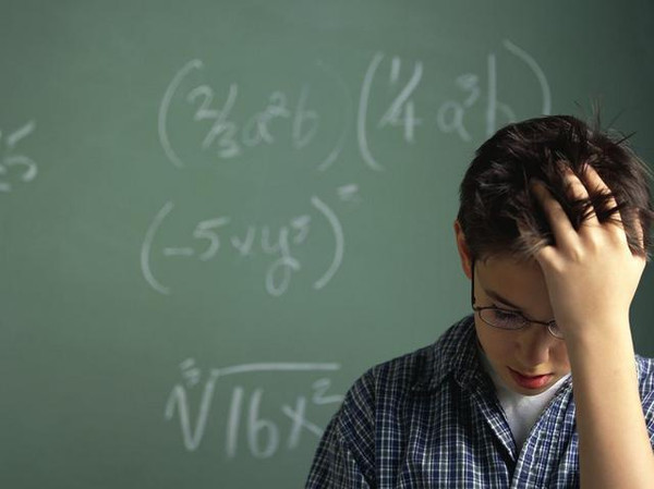 压垮孩子的最后一根稻草,最后一根稻草压得很平